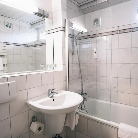 מלון Akzent Koerner Hof